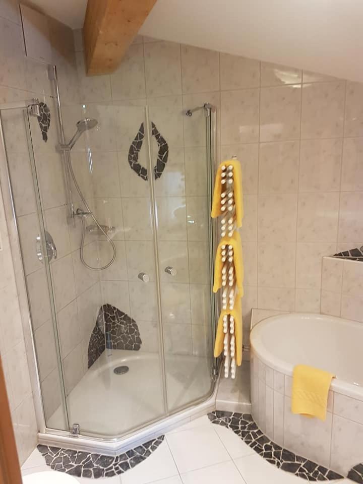 雷特温克尔 Zum Eichhof酒店 外观 照片